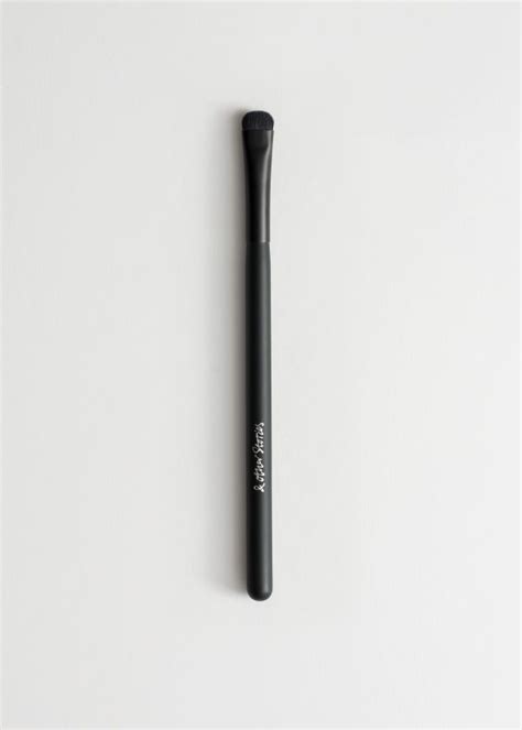 chanel smudge brush|Brushes and Accessories .